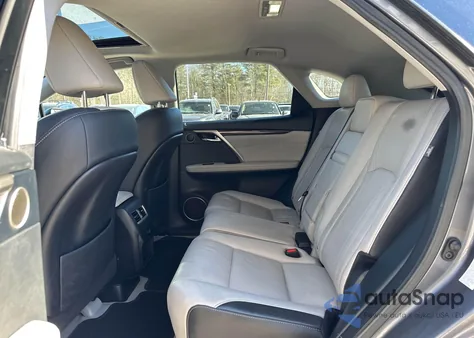 2017 Lexus Rx 350 z USA, uszkodzony, nr VIN 2T2BZMCA8HC093504